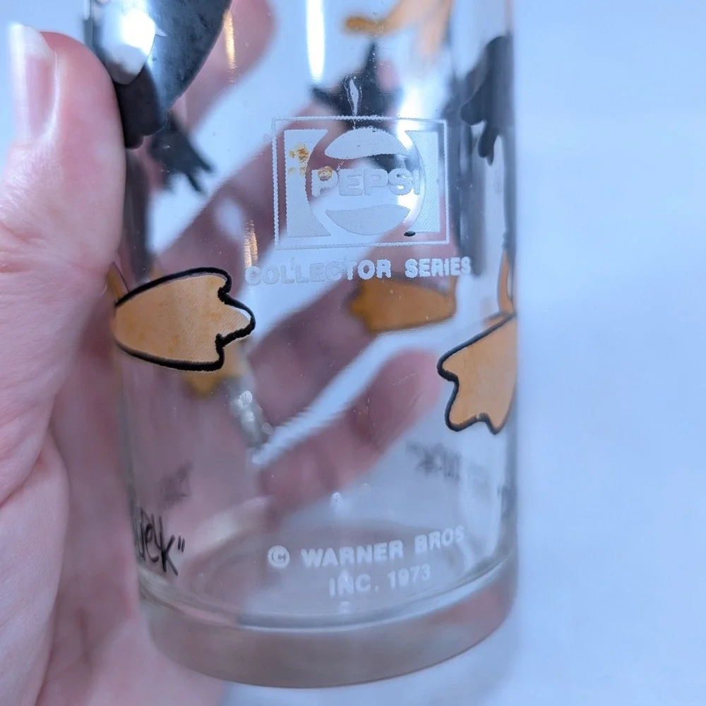 Vintage 1973 Daffy Duck Pepsi Collector Series Glass Looney Tunes‎ Warner Bros